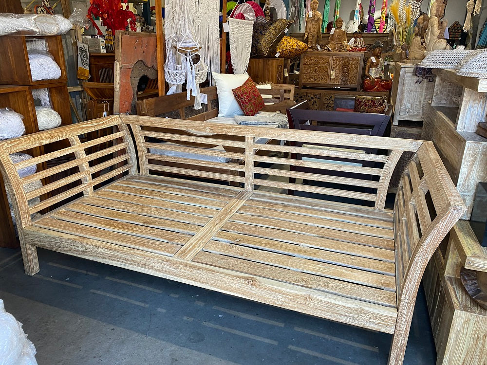 Mas Sun Elde Recycled Teak Daybed Large (Creamwash)