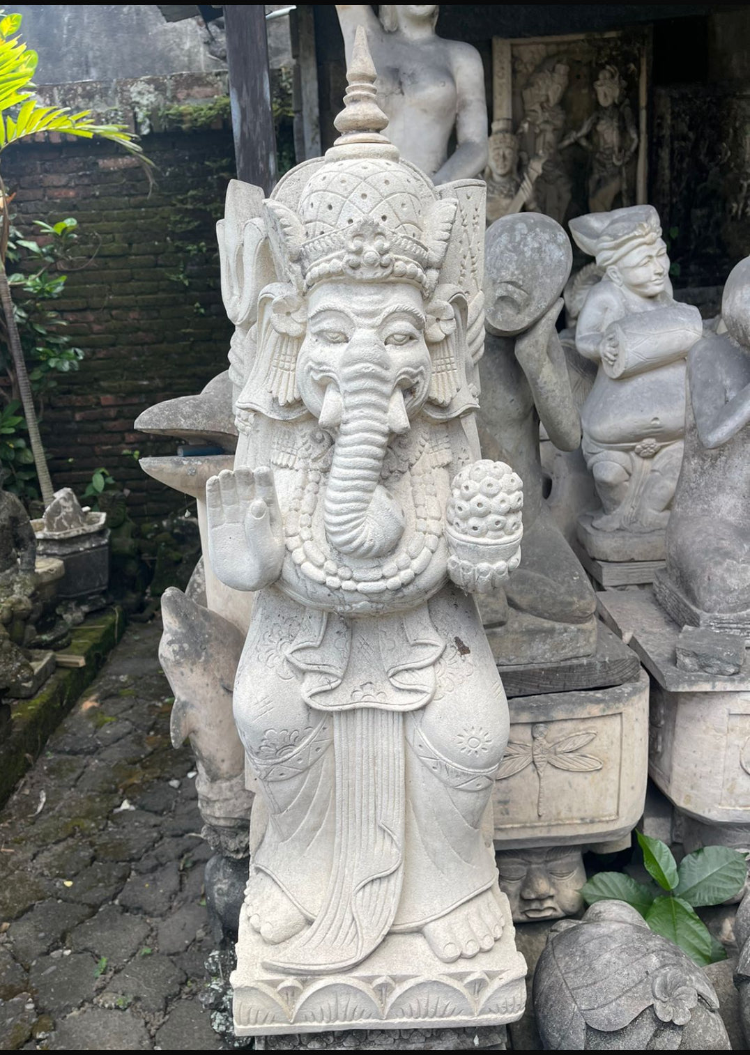 Ganesha standing 75cm Limestone handcarved Statue