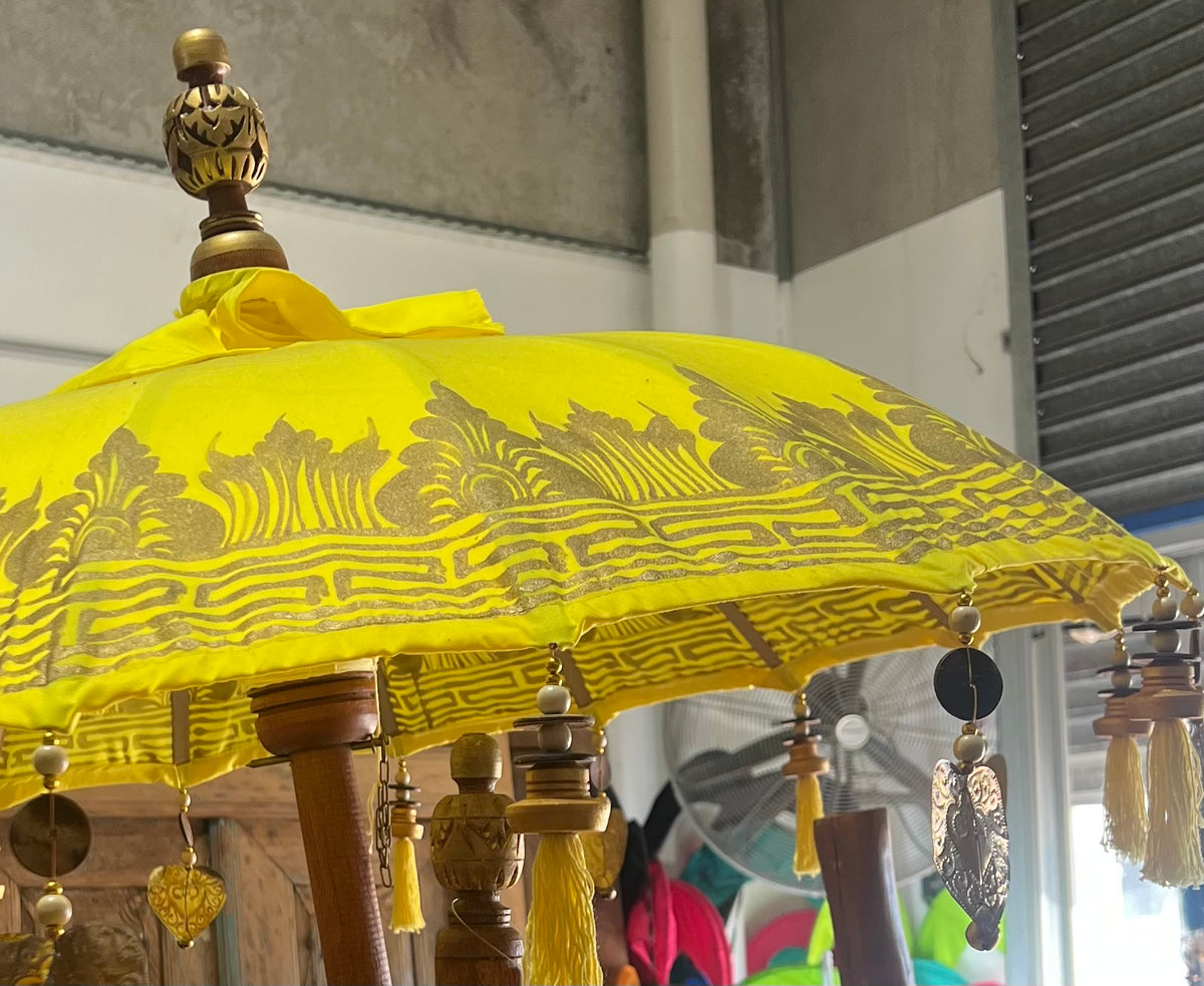 Medium 1 mtr round Balinese umbrella printed, Carved wooden 2 pce Pole