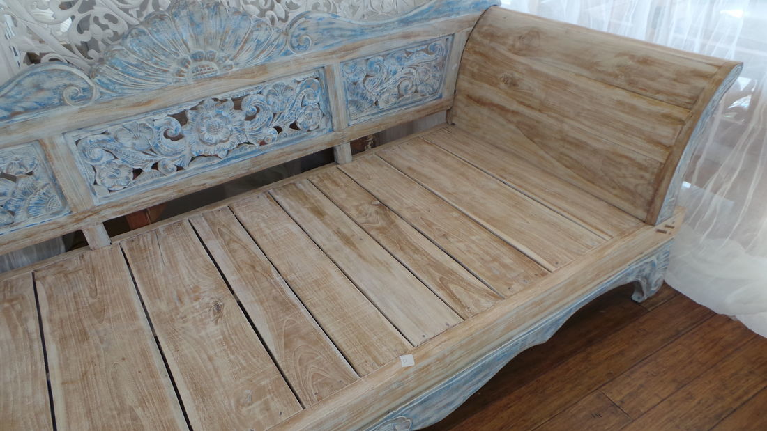 Batubulan Kartini Recycled Teak Daybed LE (Vintage Blue)