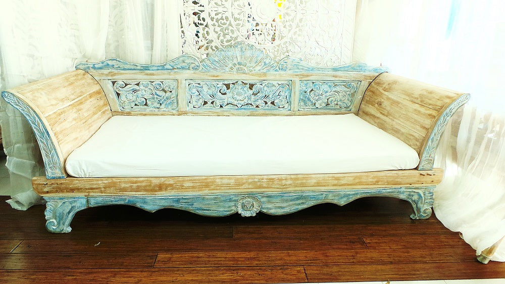 Batubulan Kartini Recycled Teak Daybed Single (Vintage Blue)