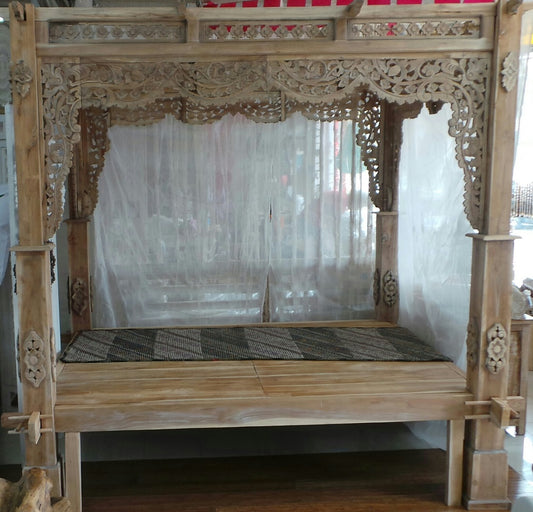 Toyo 'Sketsel' Canopy Carved Recycled Teak Daybed / Bed Double