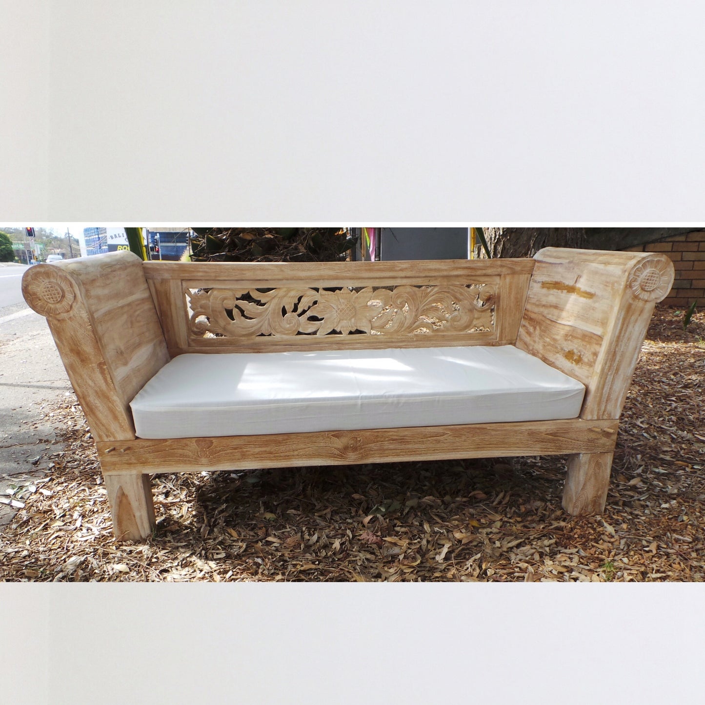 Batubulan Yanto Recycled Teak Mini Bali Day Bench / Daybed (Creamwash)