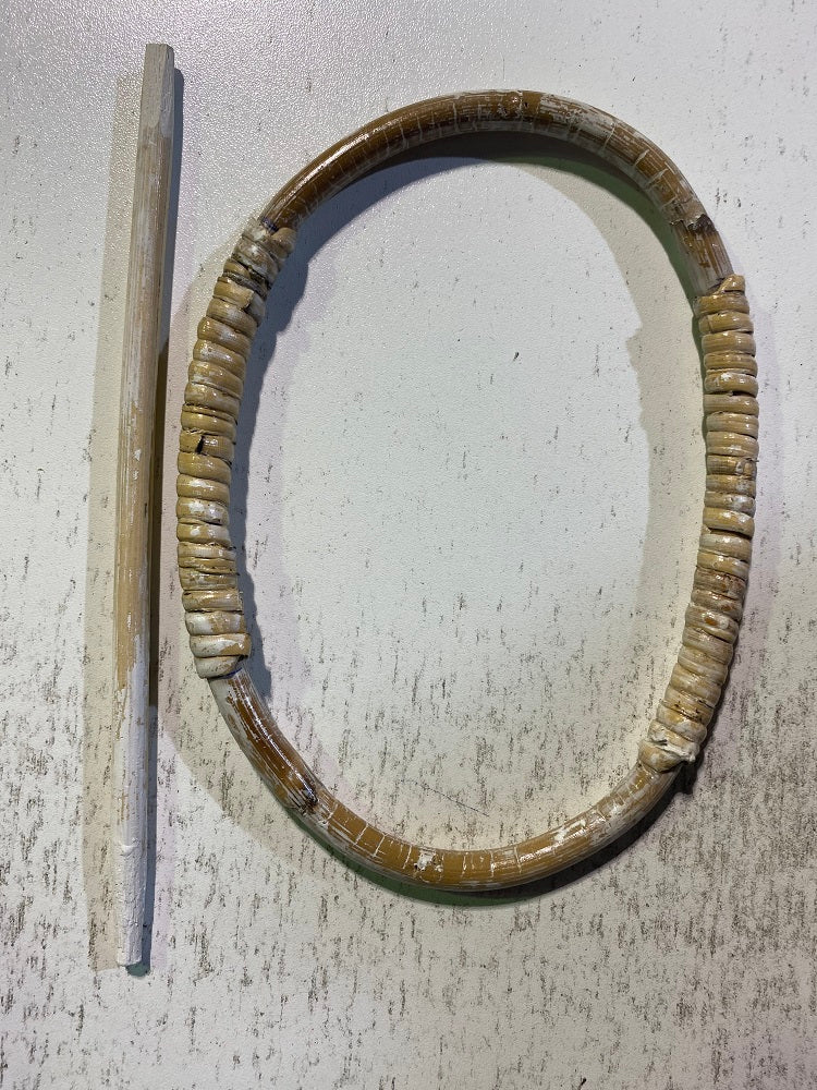 Curtain Holder Rattan pair White wash