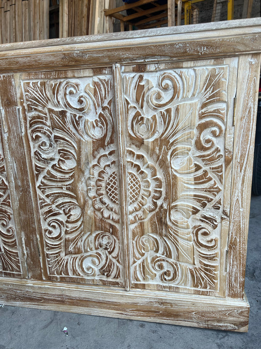 Mas Sideboard/cabinet recycled teakwood with 4 handcarved doors 180cm length