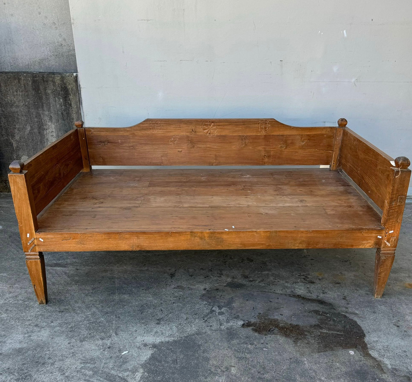 Antique Teak Original Daybed natural finish