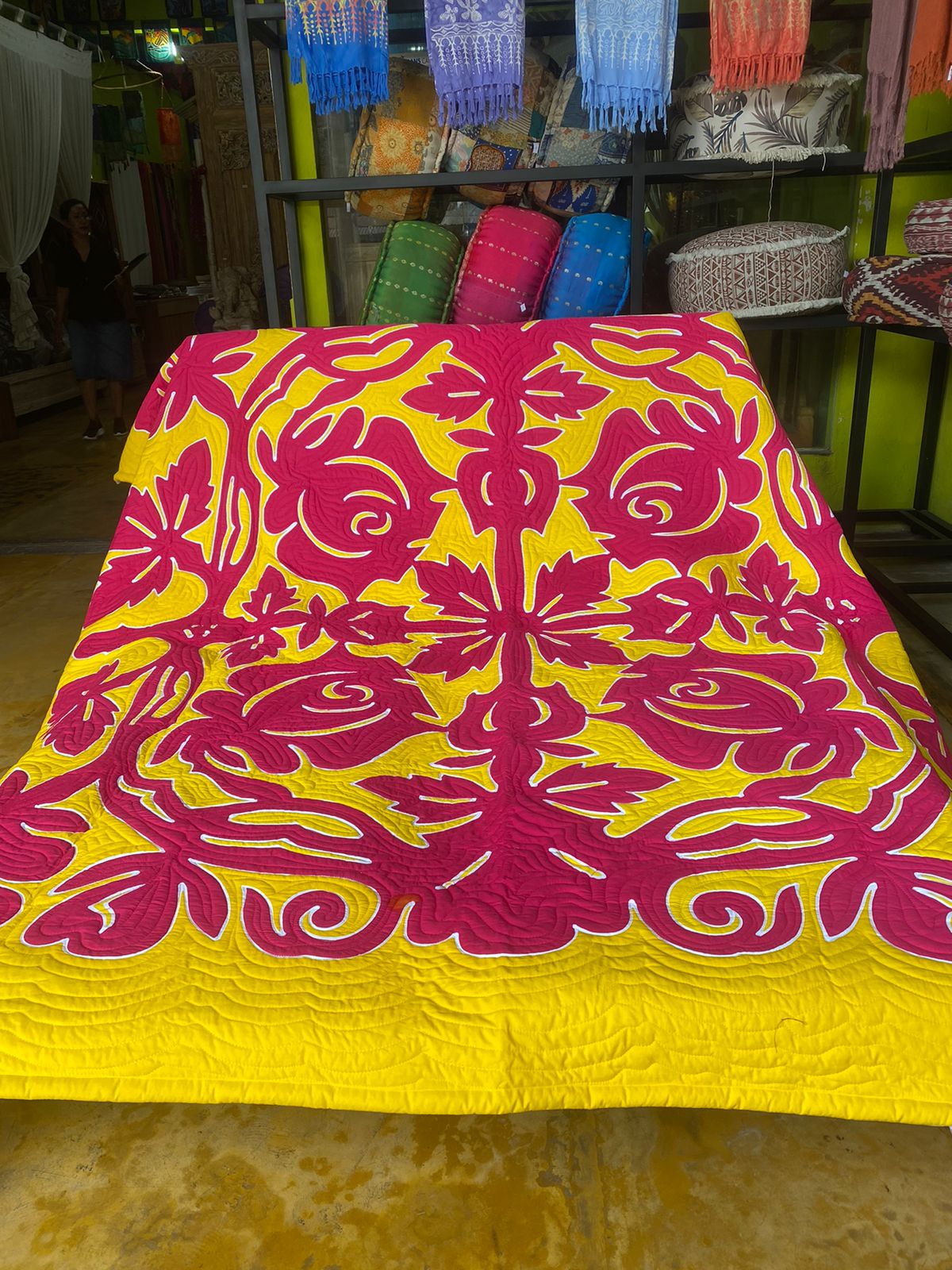 Bedspread Queen Cotton Hand Painted Batik  with 2  Pillow Covers