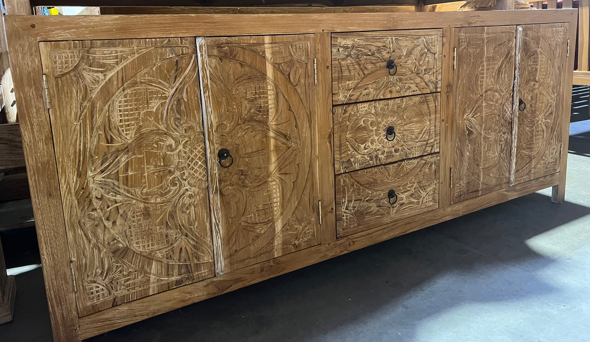 Recycled Teakwood Toyo Sideboard/Cabinet with 4 hand carved doors 3 drawers  180cmL Cream washL )