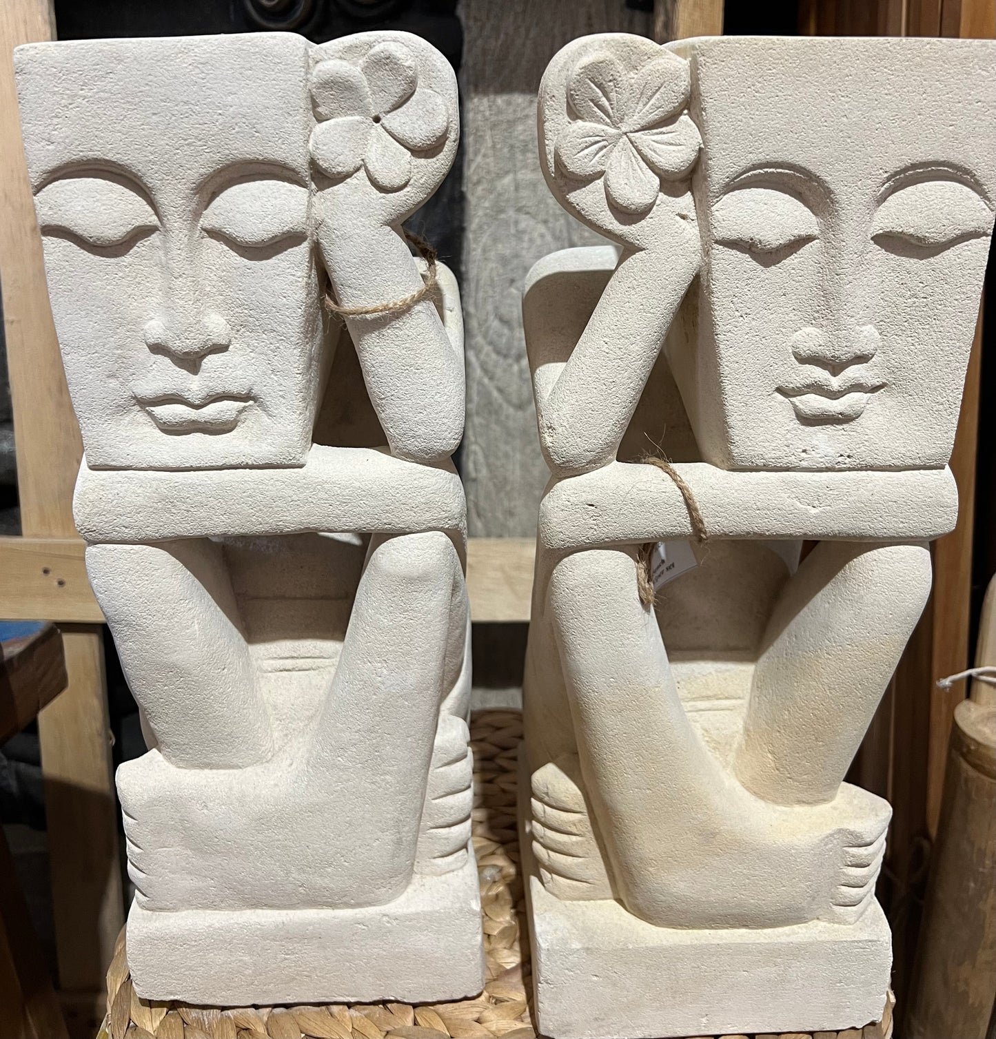Mimpi Dreamer 40cm limestone statue
