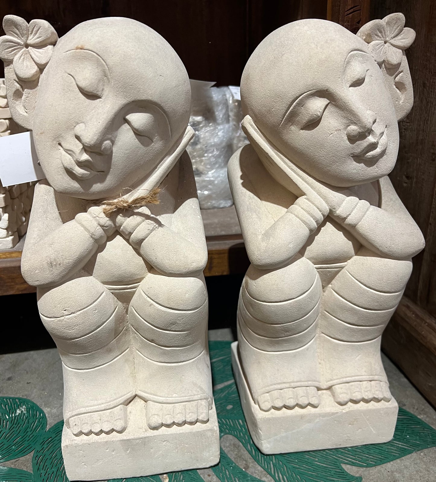 Mimpi Dreamer 40cm limestone statue