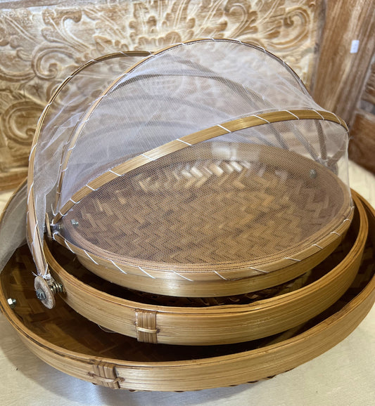 Basket woven Food tray round with net cover set of 3