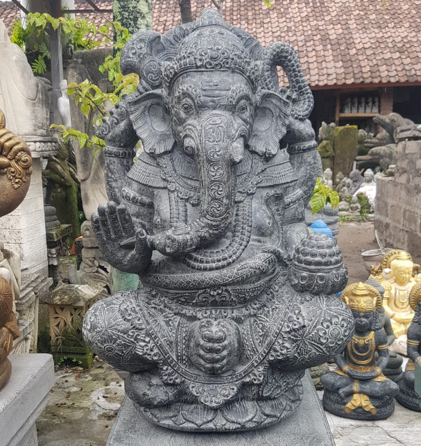 Ganesha cement black 60cm
