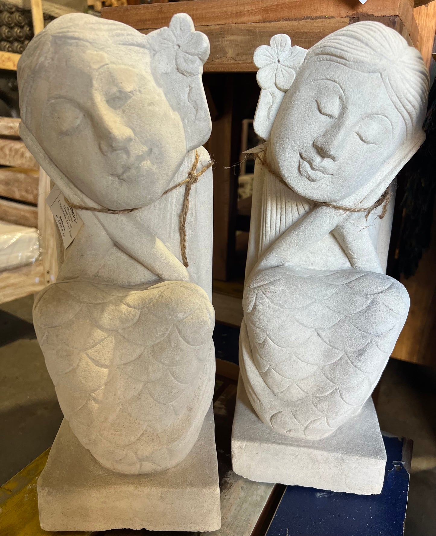 Mimpi Dreamer 40cm limestone statue