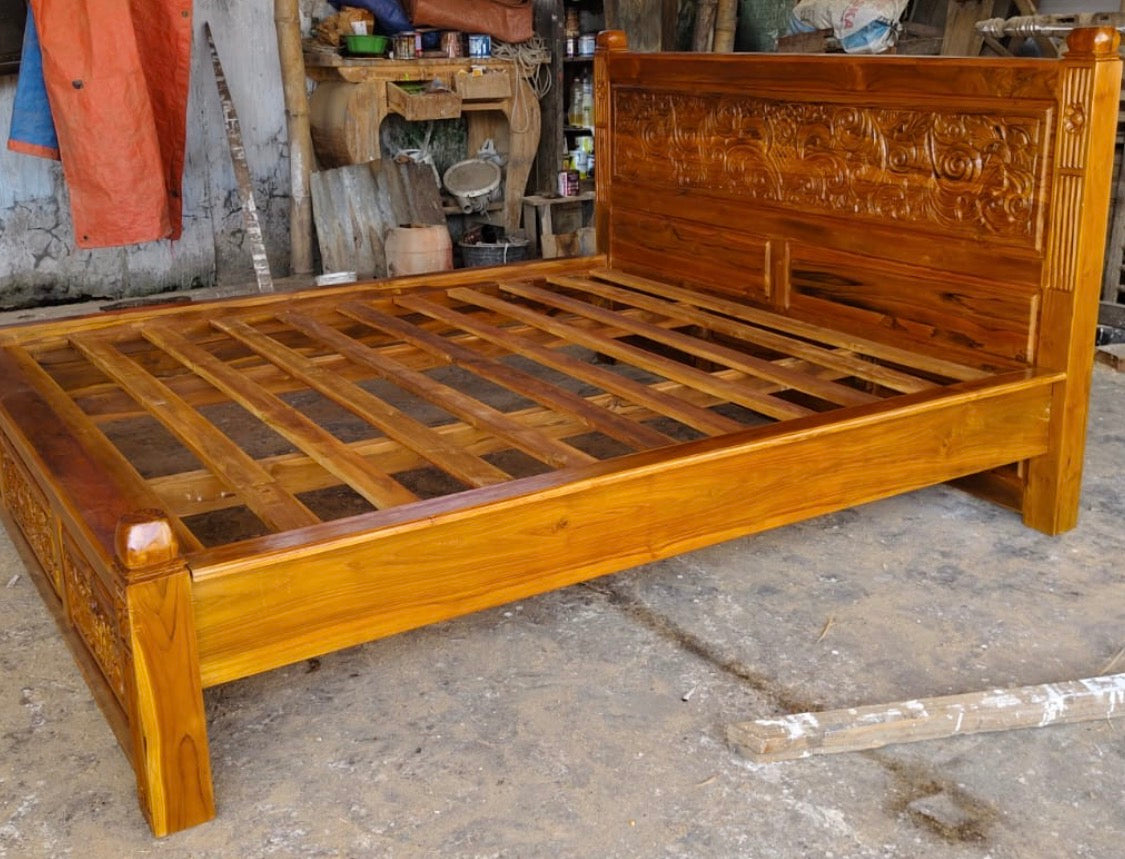 Toyo King Teak Bed with Hand Carved Bedhead and  Bedend Panel  Natural finish