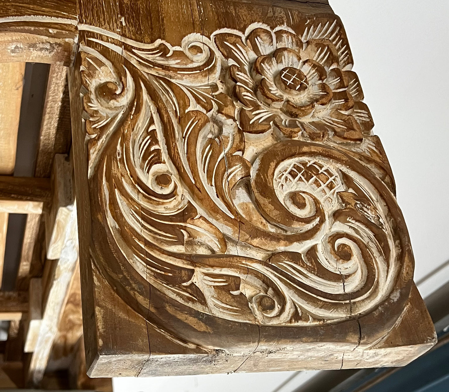 Toyo Recycled carved Teak Kartini King Single Bed Base/Daybed Platform including matching Kartini Chair